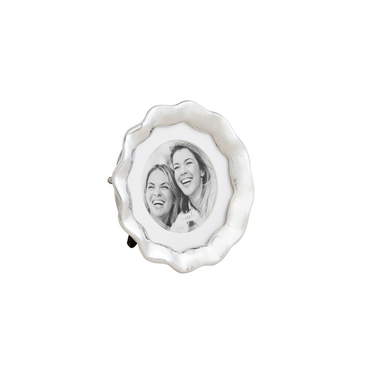 Round Wavy Metal Frame